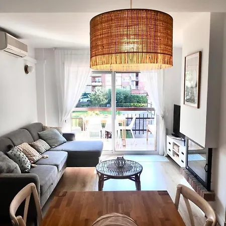Grup D'aro Apartman *